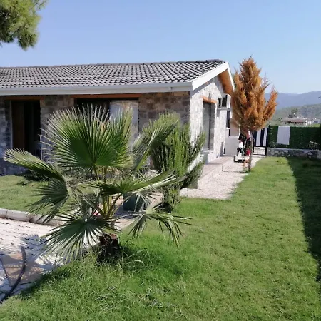 Villa Oezuem Calis فتحية